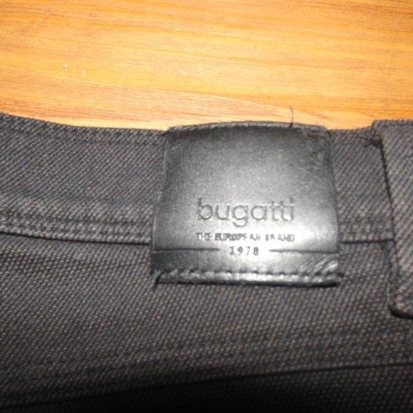 Black Bugatti Jeans (34) - Picture 4 of 7